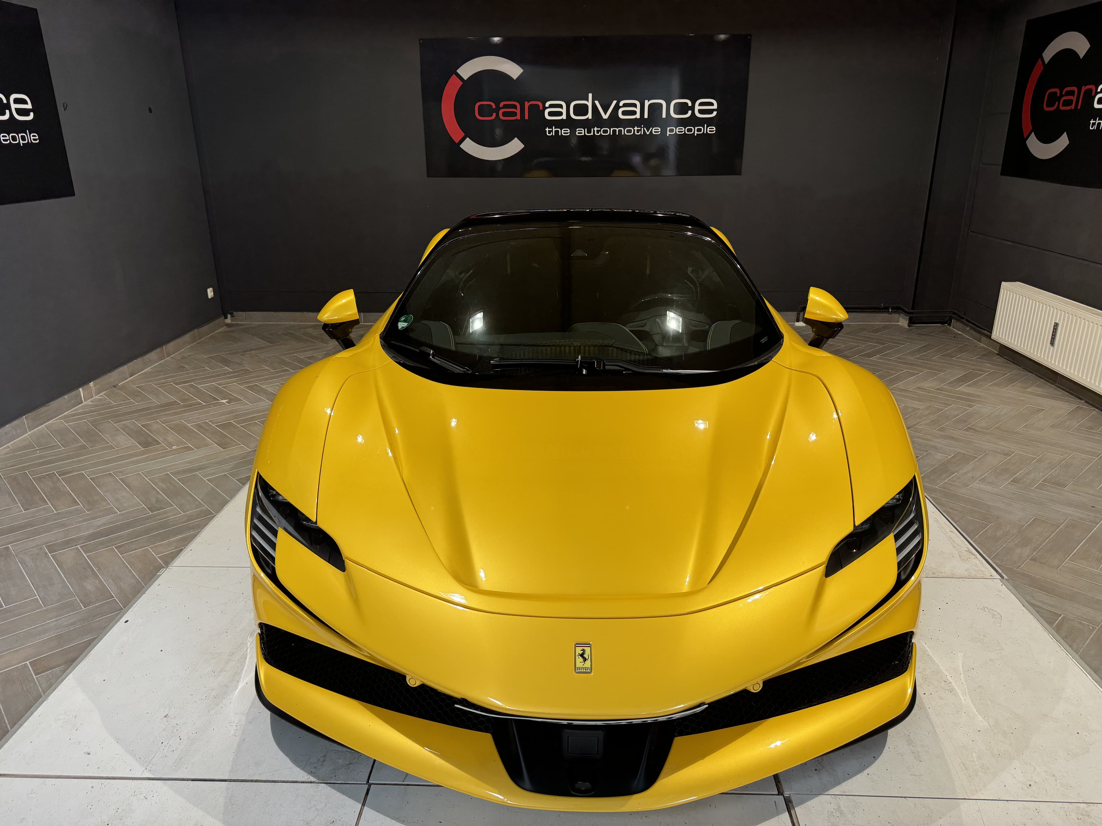 Ferrari F8 Spider – Bild 1 / 4